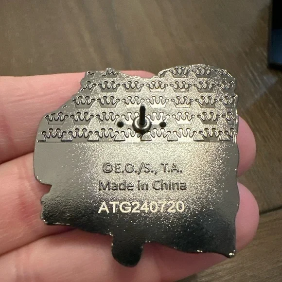 Loungefly One Piece Blind Box Pin Franky - Picture 2 of 2